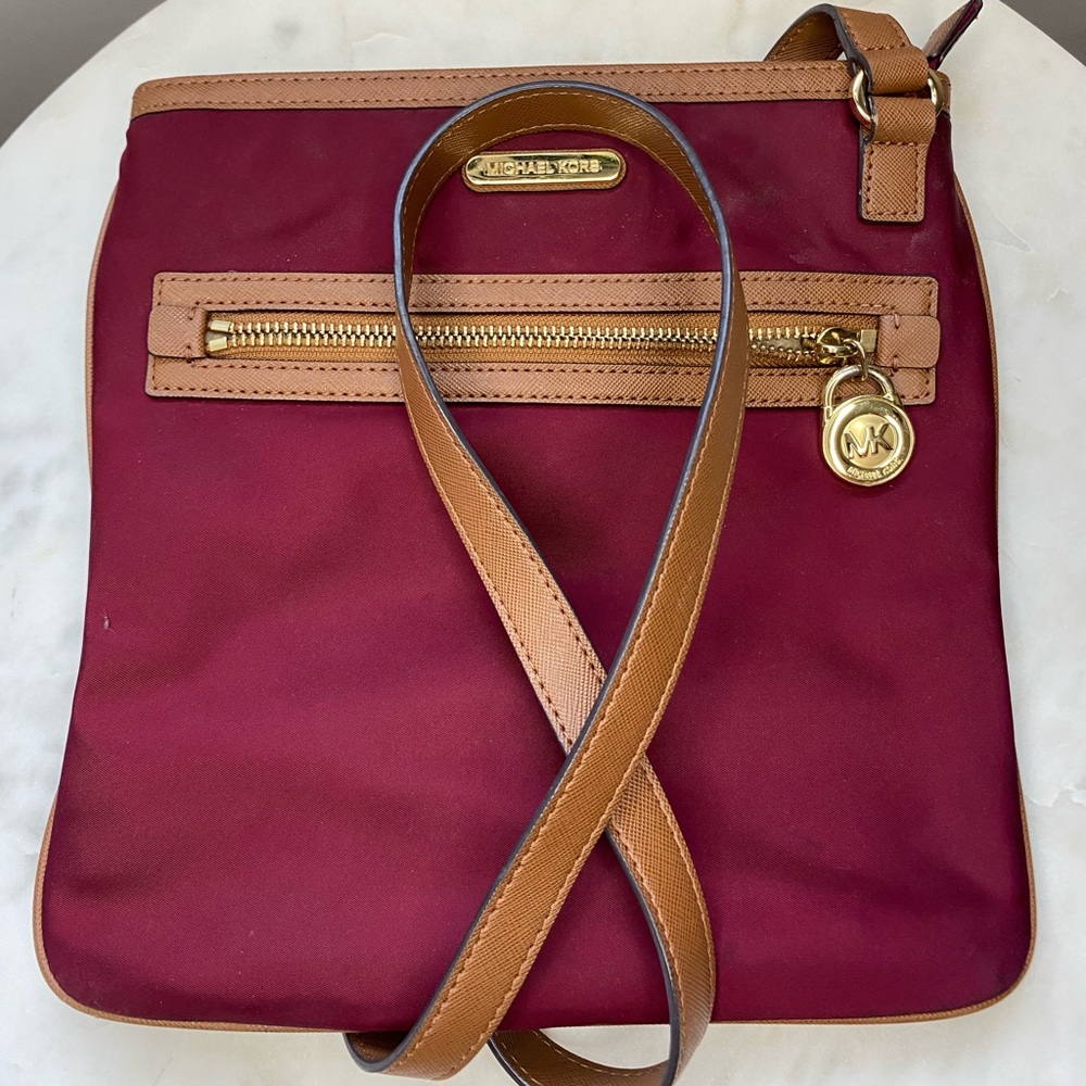 Michael Kors Kempton Crossbody Bag